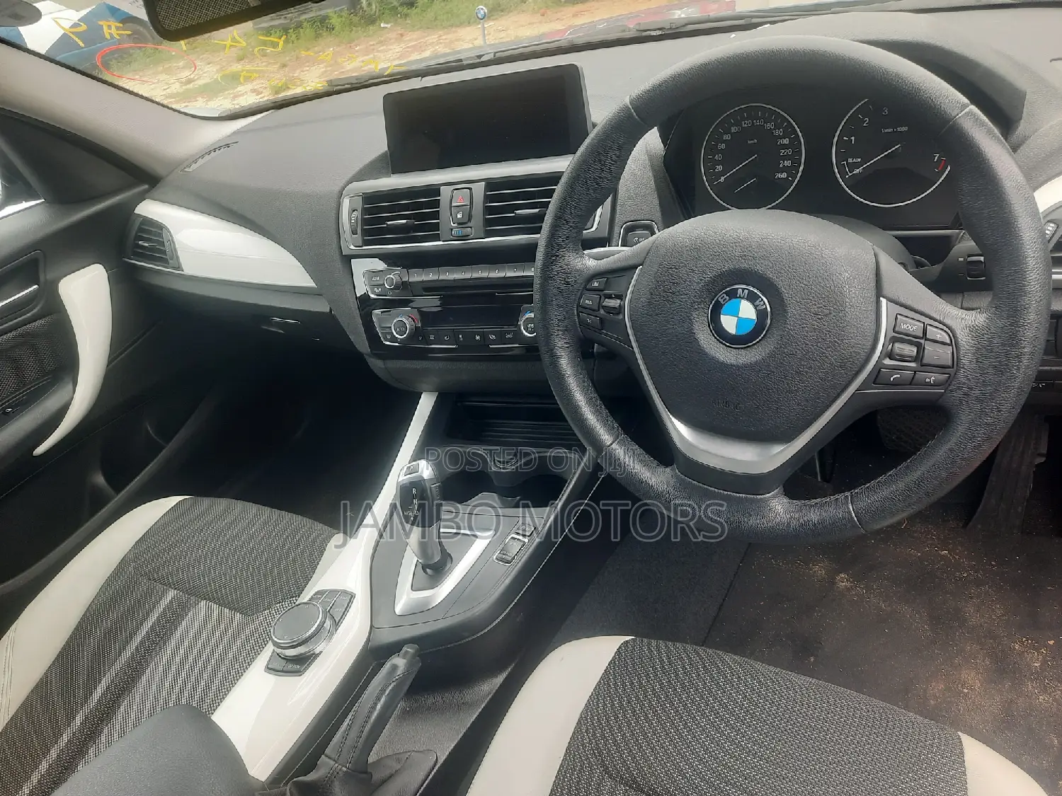 BMW 118i 2017 Blue