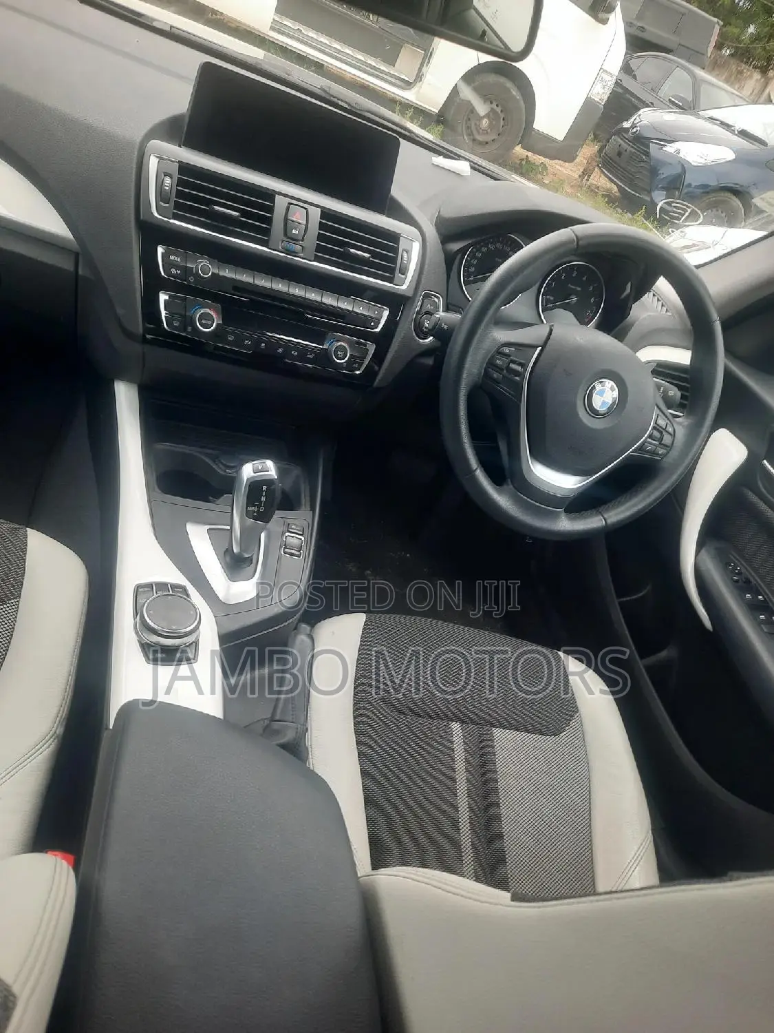 BMW 118i 2017 Blue
