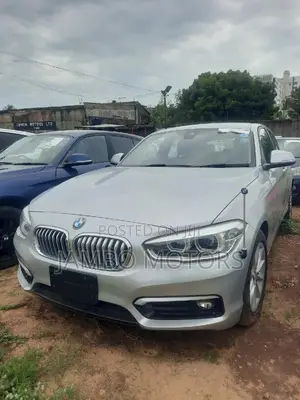 BMW 118i 2017 Silver