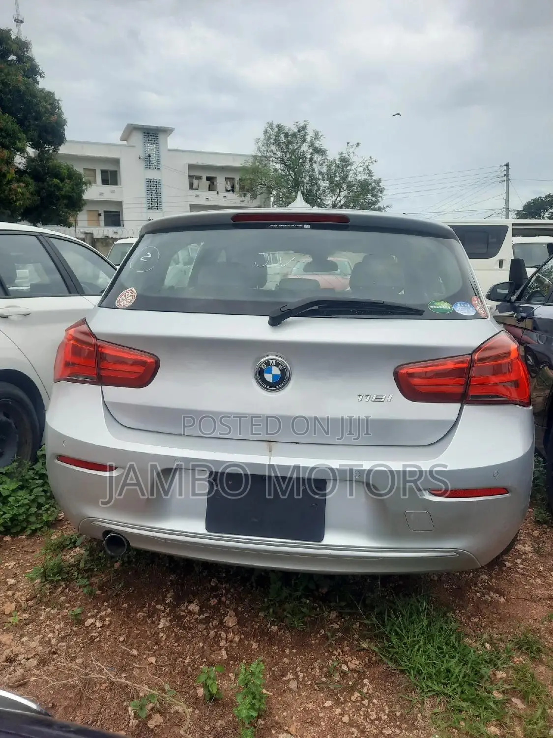 BMW 118i 2017 Silver