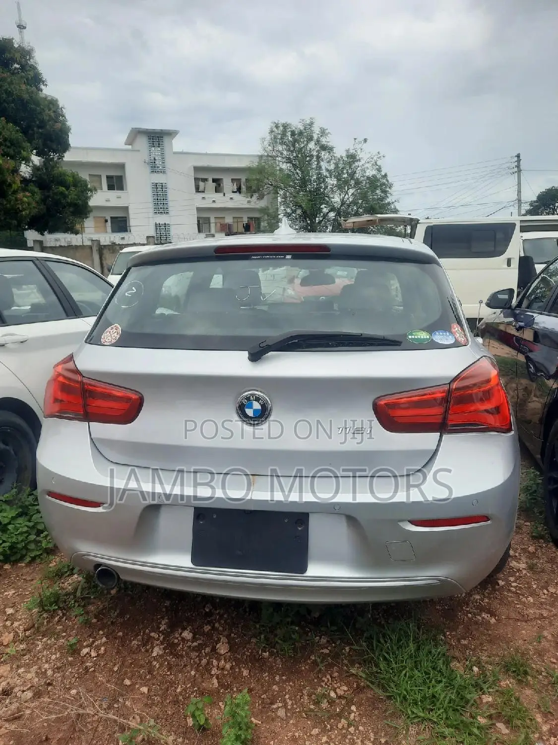 BMW 118i 2017 Silver