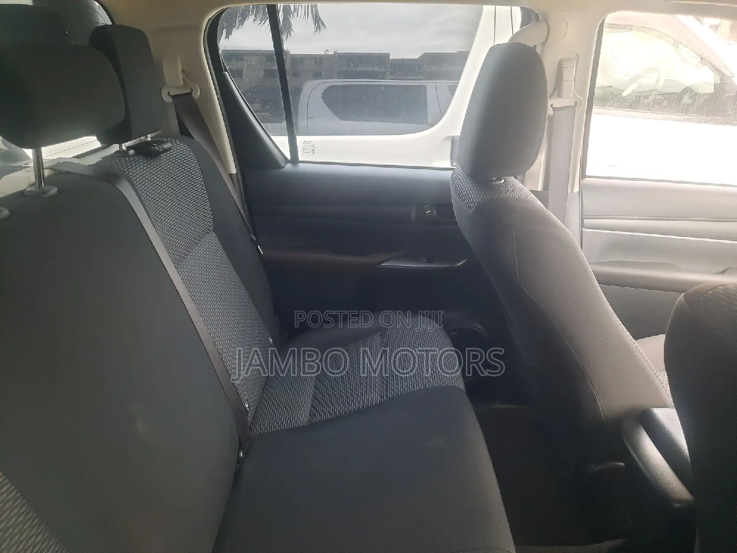 Toyota Hilux 2017 Silver