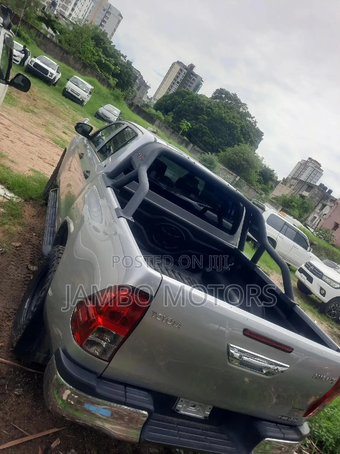 Toyota Hilux 2017 Silver
