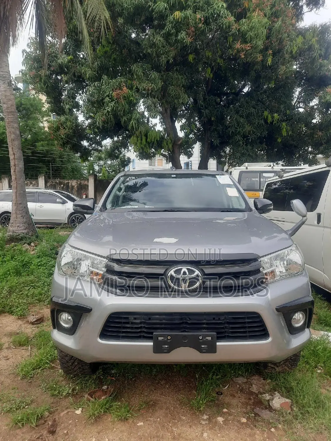 Toyota Hilux 2017 Silver