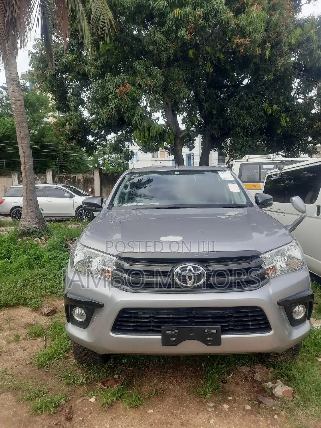 Toyota Hilux 2017 Silver