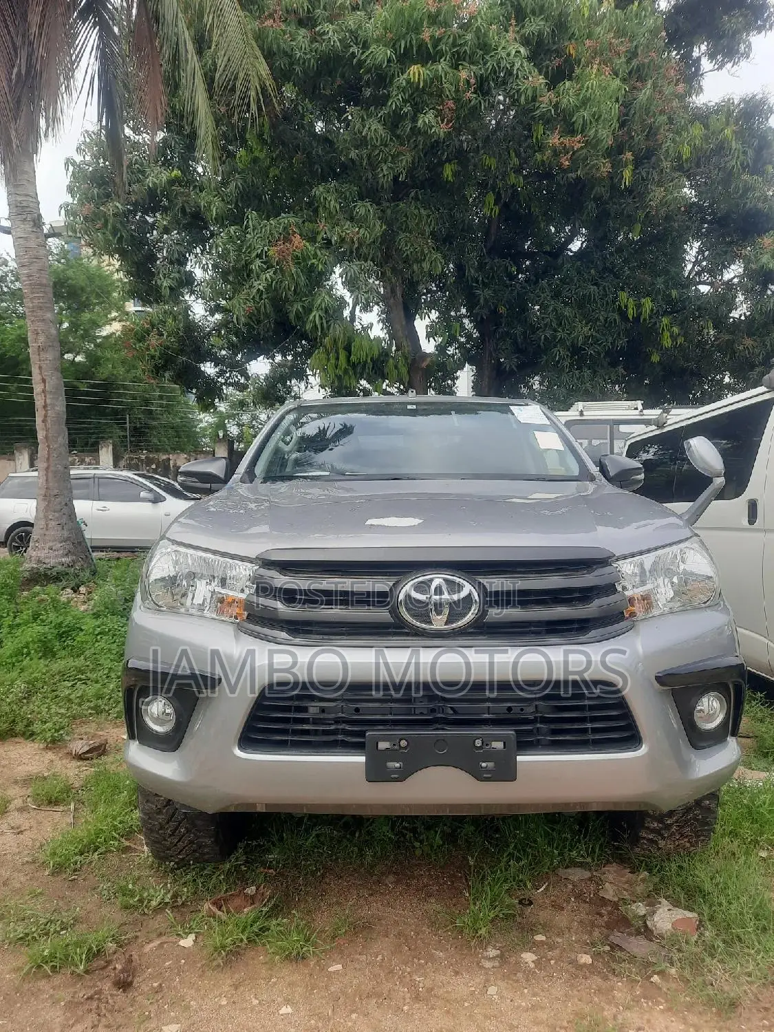 Toyota Hilux 2017 Silver