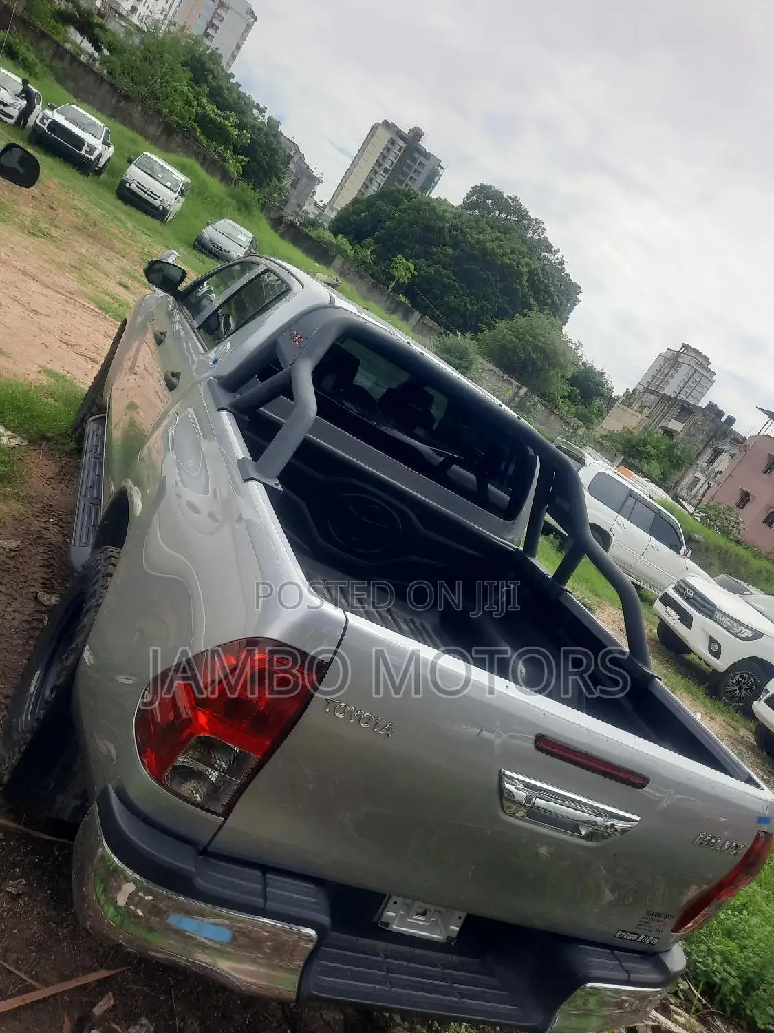 Toyota Hilux 2017 Silver