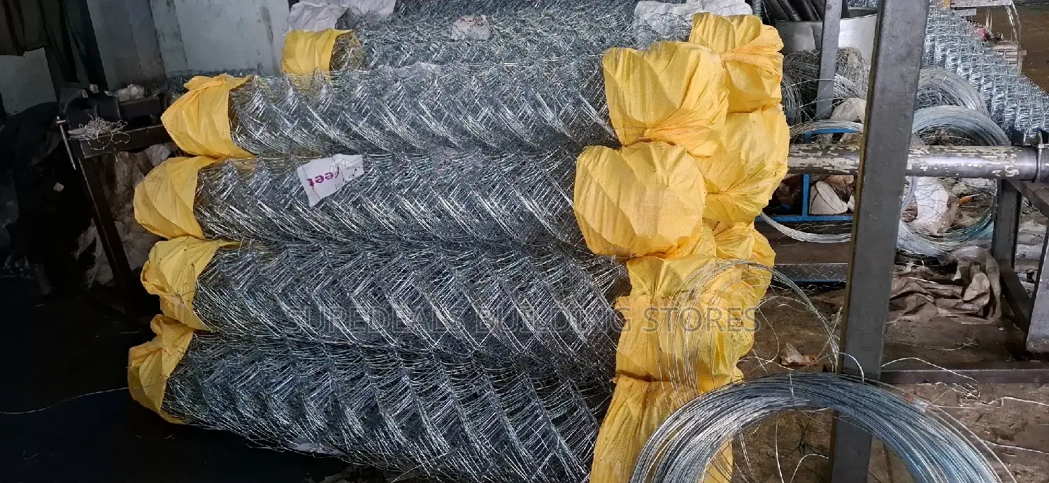 Chain Link Fencing Wire-15g,6feet by 18mtrs