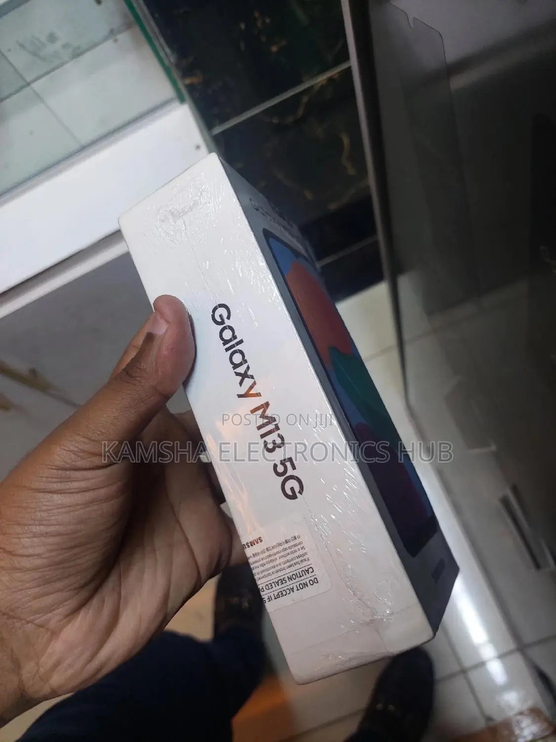 New Samsung Galaxy M13 5G 128 GB Black