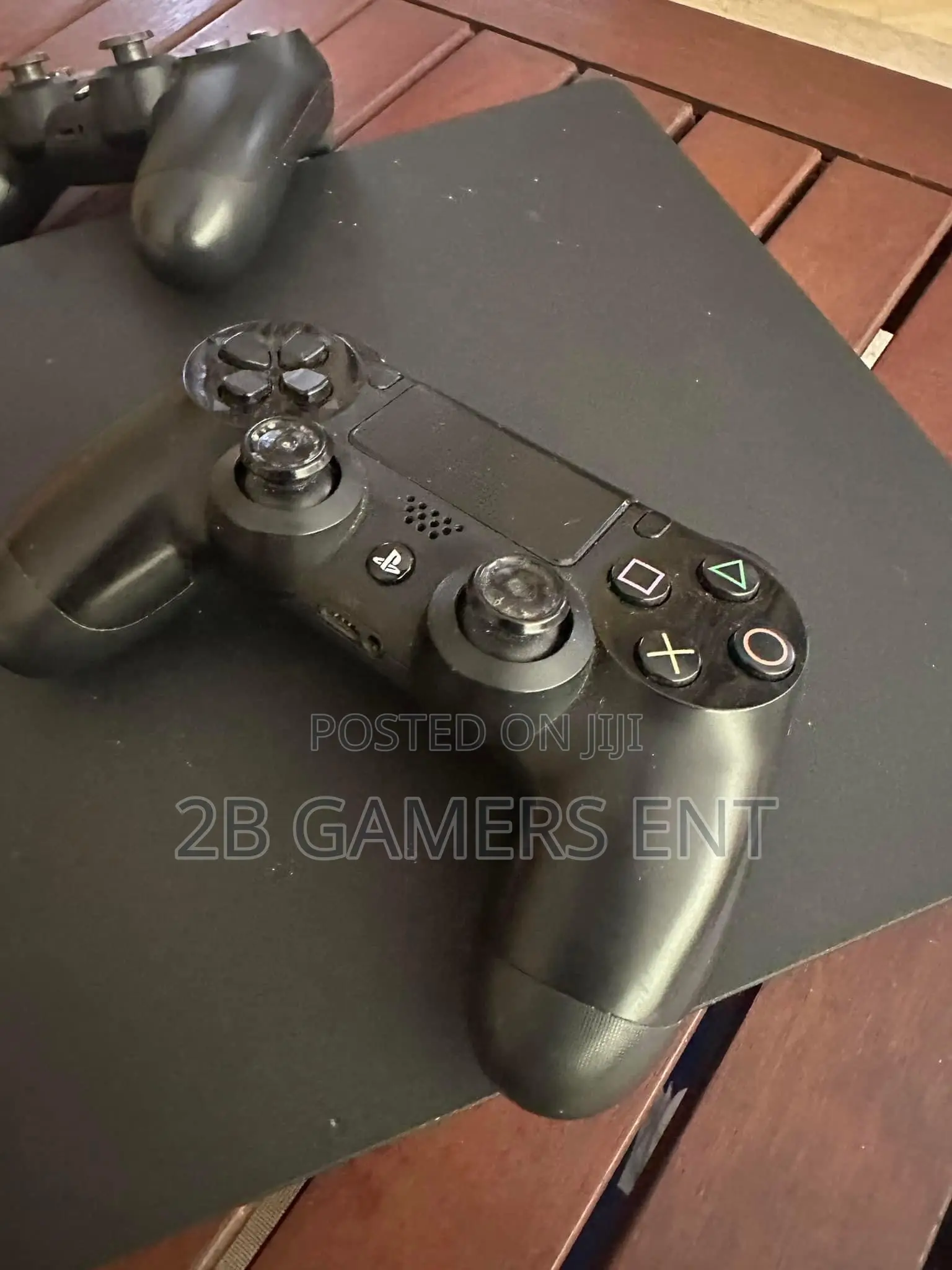 Ps4 Slim Console, 2 Pads Original