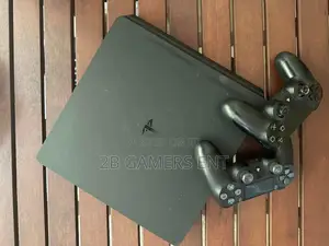 Ps4 Slim Console, 2 Pads Original