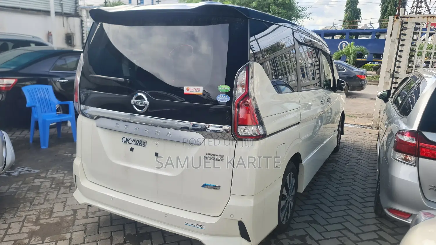 Nissan Serena 2017 White