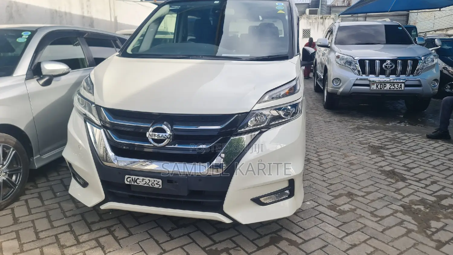 Nissan Serena 2017 White