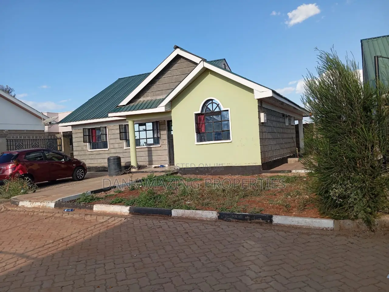 3bdrm Bungalow in Rockwell, Malaa for sale