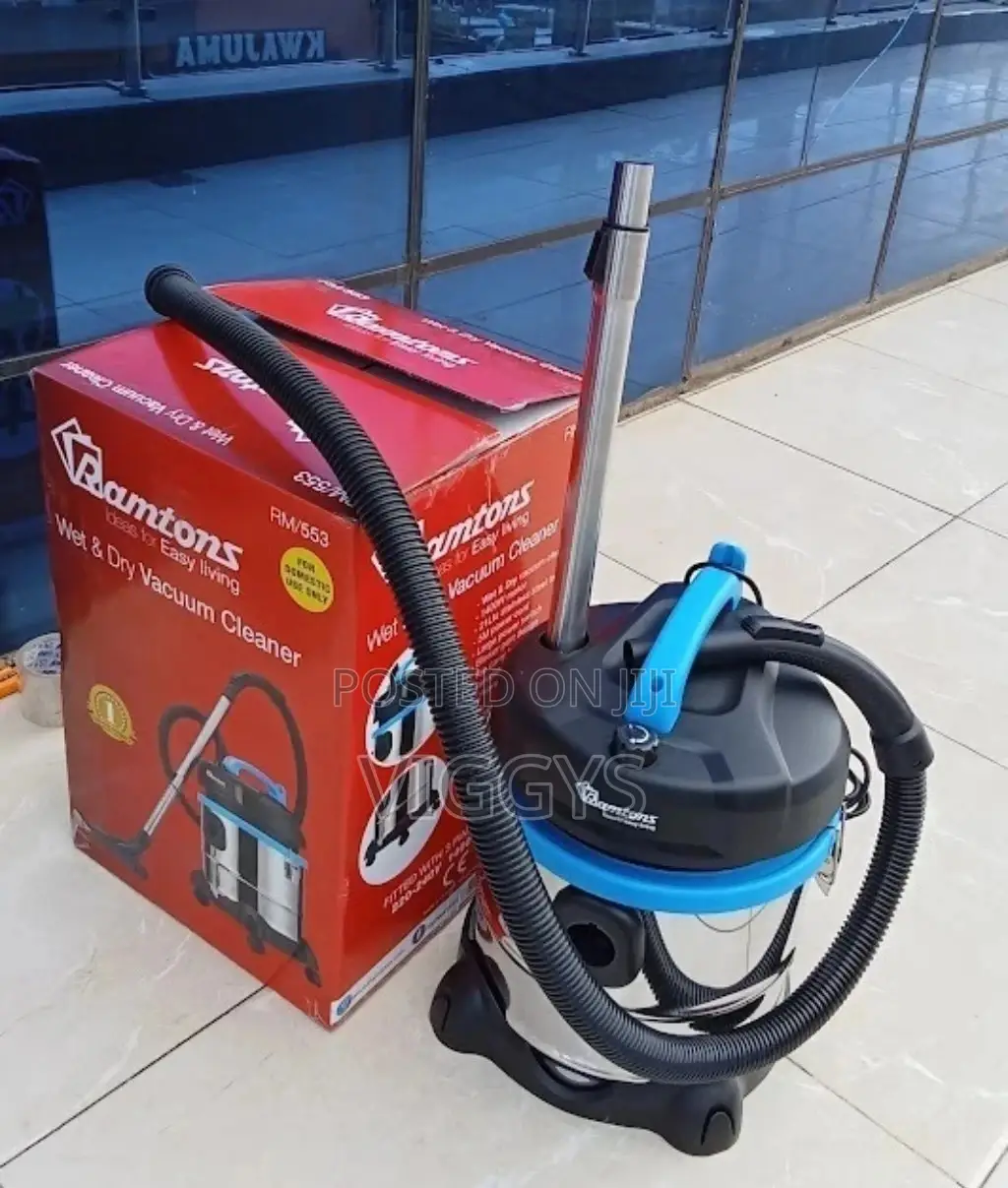 Ramton 20litre Vacuum Cleaner
