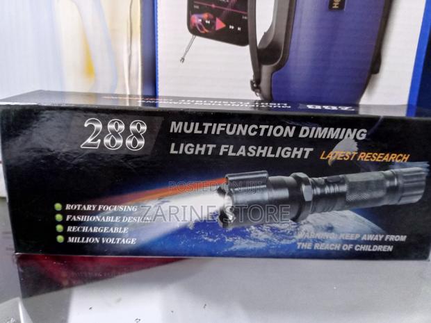 Multifunction Dimming Light Tourch Rechargeable Rotary Focus