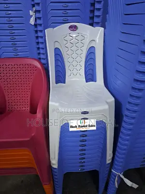 Armless Kenpoly Plastic Chair