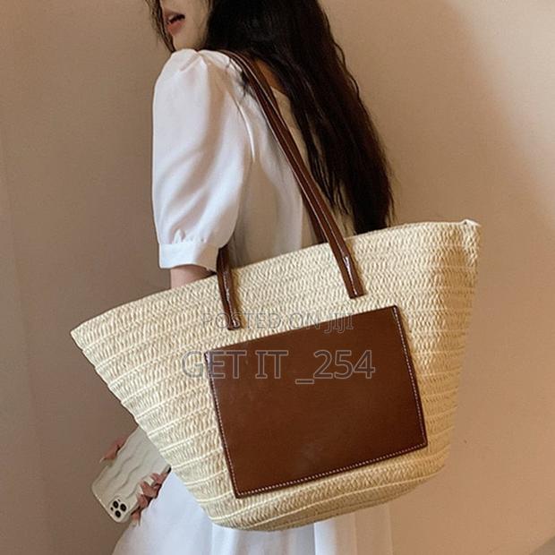 Camilla Straw Woven Beach Bag - thumbnail 2