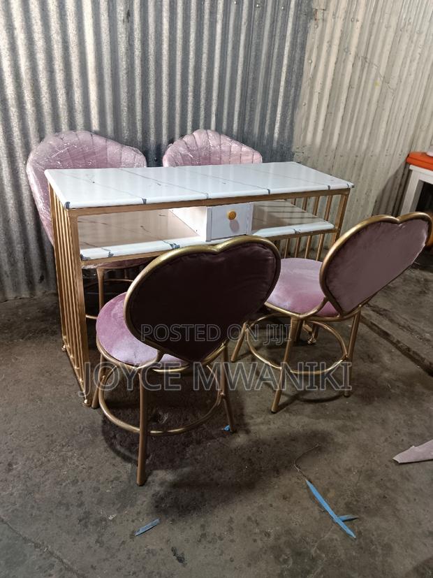 Manicure Set, With 2 Love Seats and 2 Flower Seats. - main view