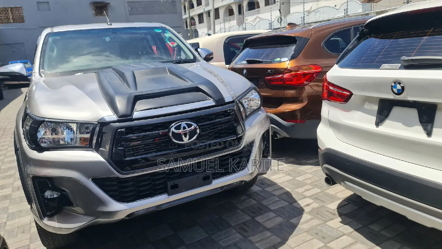 Toyota Hilux 2017 Gray