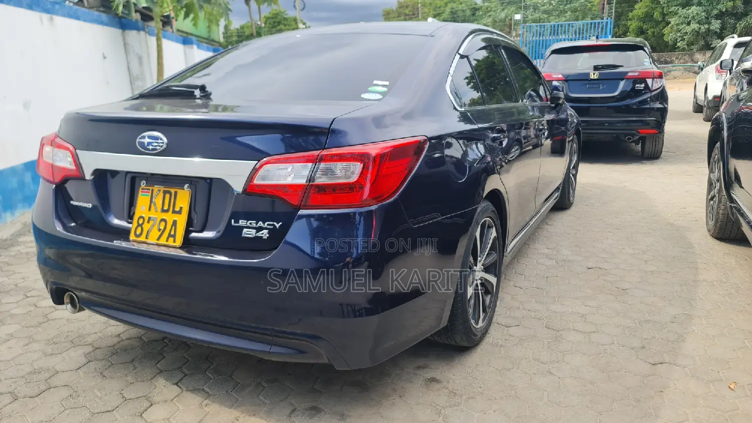 Subaru Legacy 2016 Blue