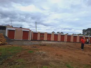 Shipping Container Dealers, Container Fabricators