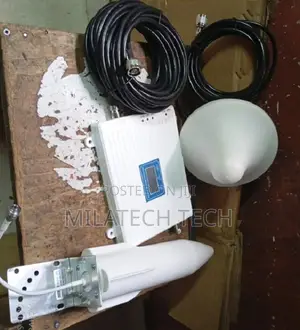 4G 3G GSM Mobile Cell Phone Network Signal