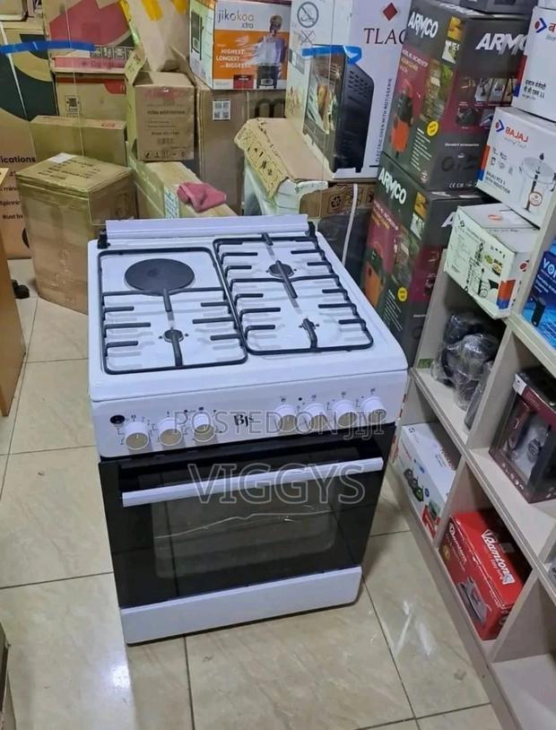 Good Quality BJS Standing Cooker