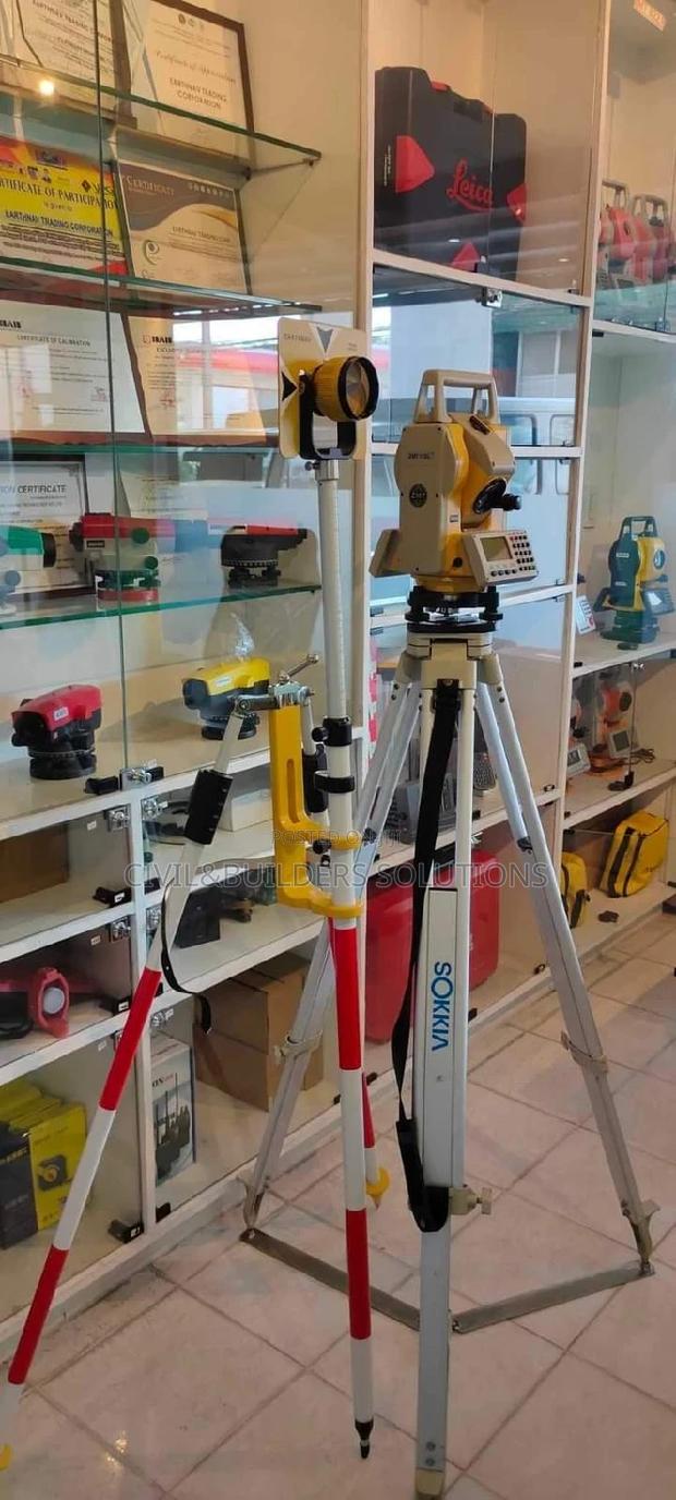Digital Topcon Total Station. - main view