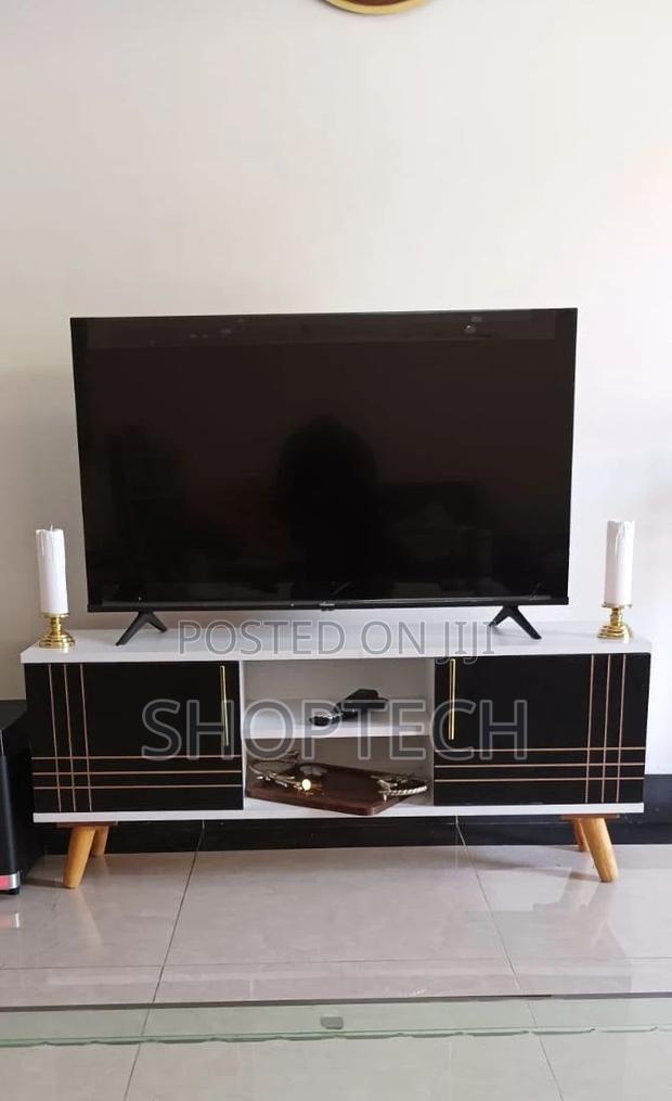 Sardn Tv Stand 4ft 55"