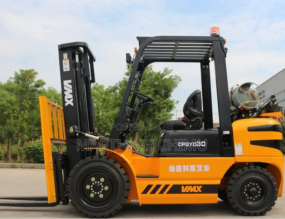 3tonnes LPG Gasoline Forklift Truck Now Available Brand New