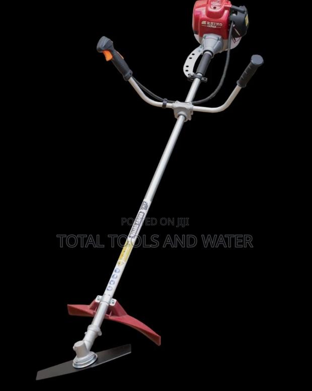 Rhino Brush Cutter Machine,4 Stroke Engine