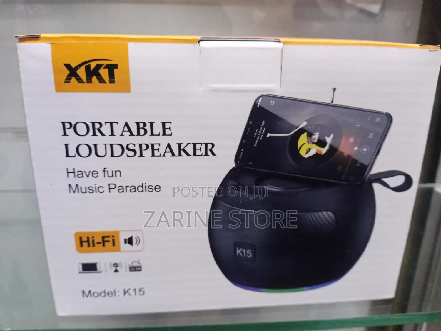 Portable Loudspeaker Hi-Fi Which Uses Lithium Battery
