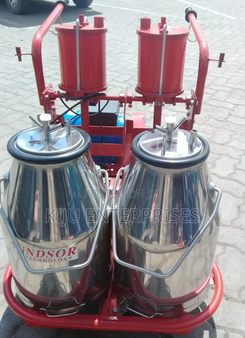 Windsor Brand 2 Bucket Electric Powered