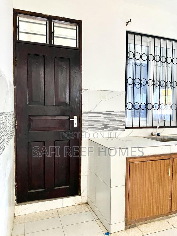2bdrm Apartment in Nyali for rent - thumbnail 7