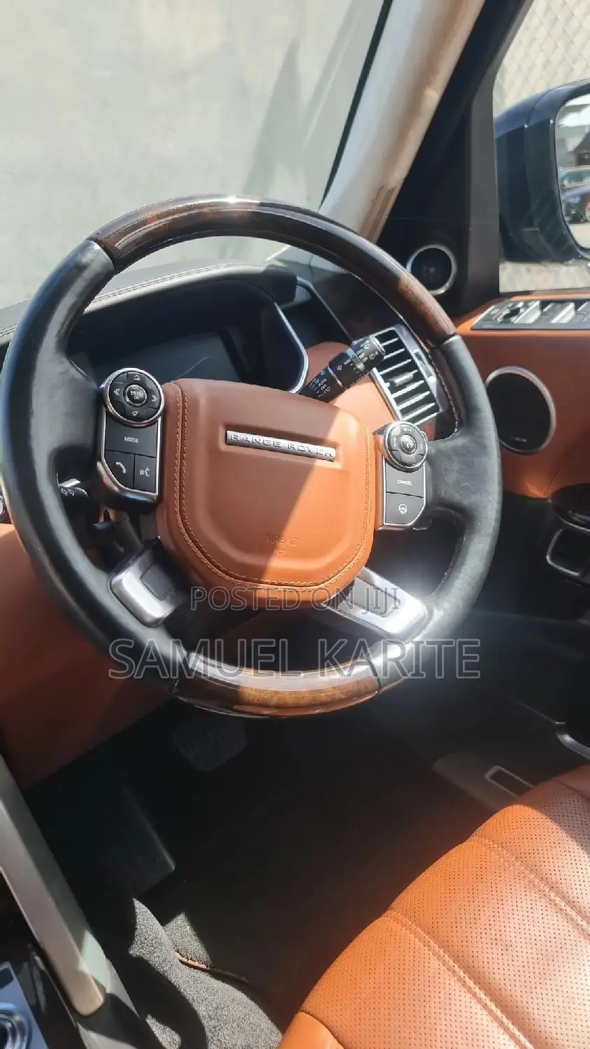 Land Rover Range Rover Vogue 2018 Blue