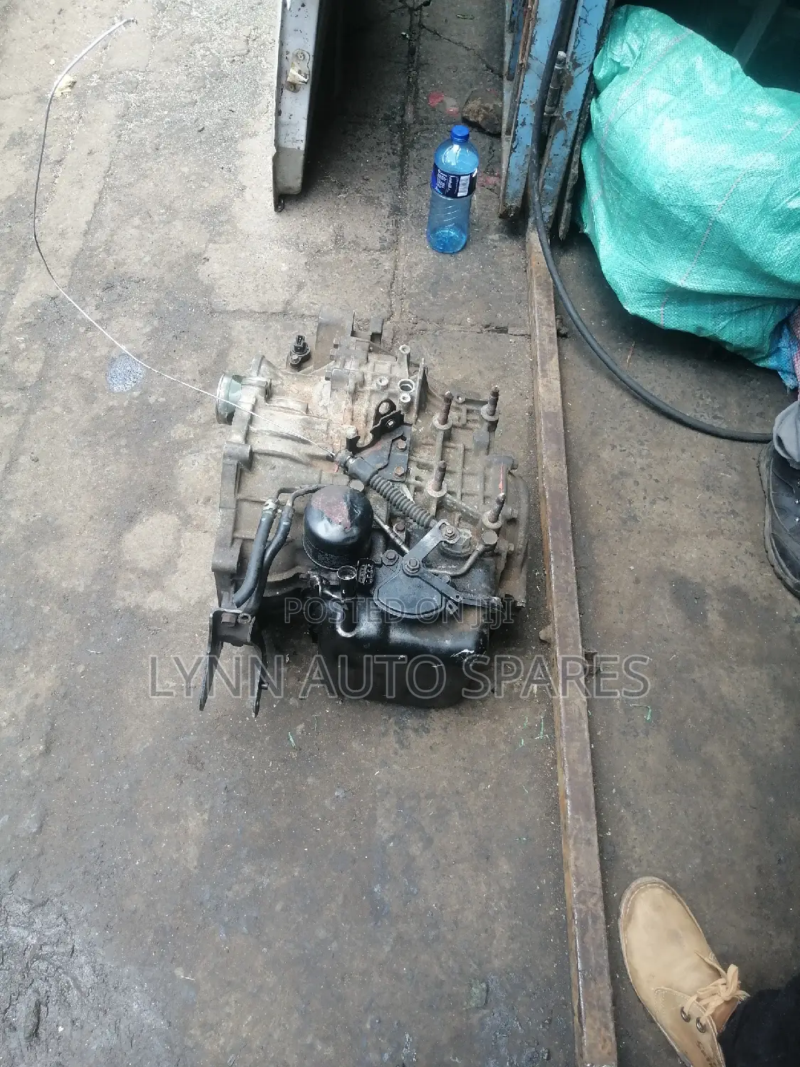 Mitsubishi Galant 4G93 2wd Gearbox