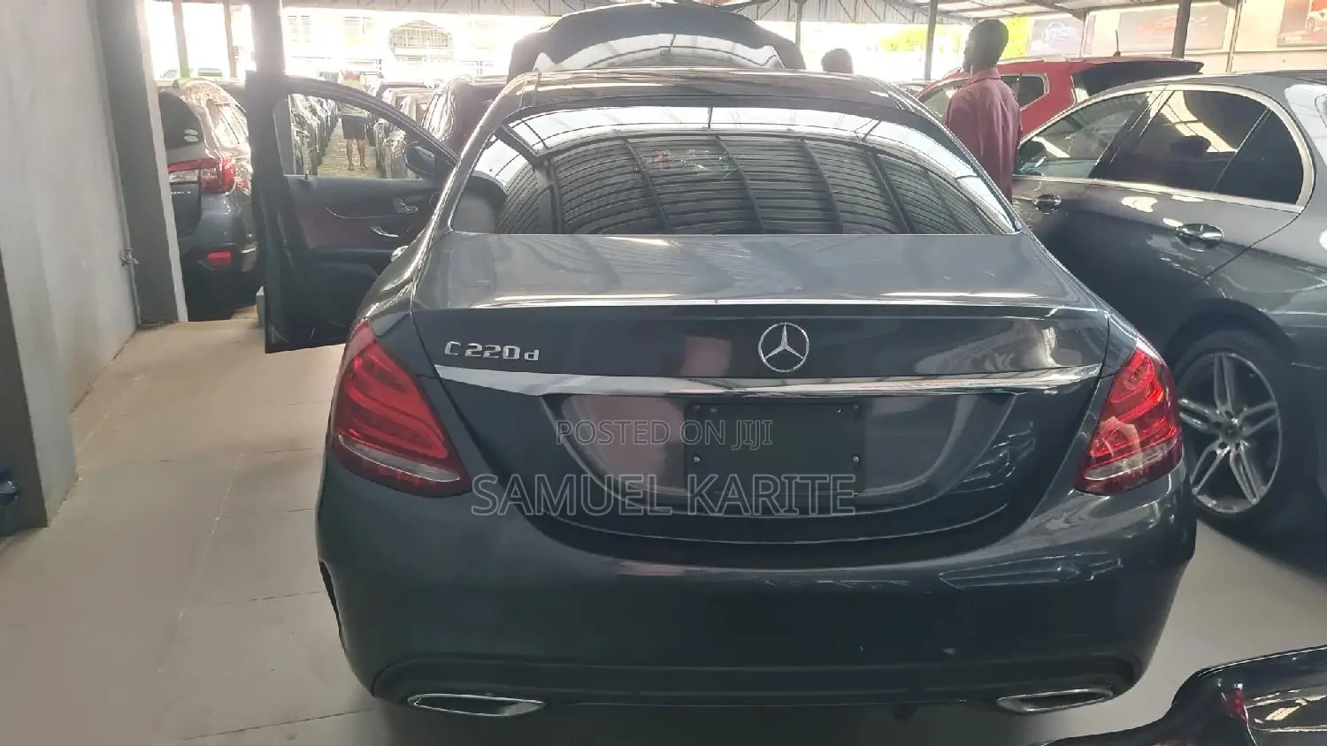Mercedes-Benz C220 2016 Gray