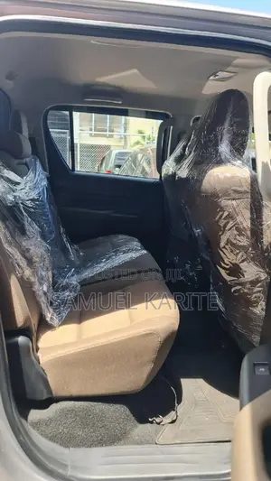 Toyota Hilux 2017 Gray