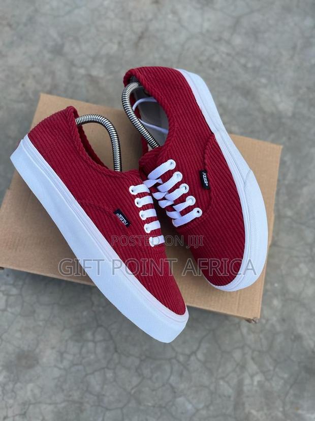 Maroon Vans of the Wall Double Sole - thumbnail 3