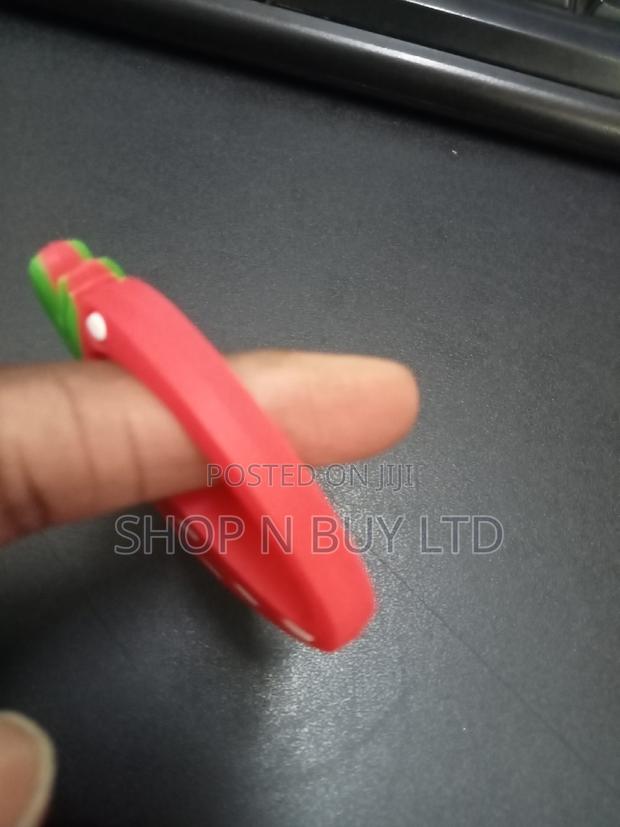 Strawberry Shape Teethers - thumbnail 4