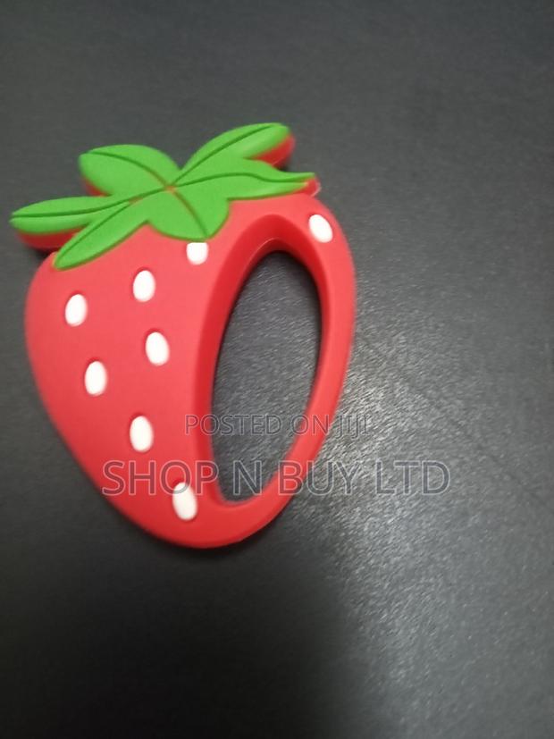 Strawberry Shape Teethers - thumbnail 7