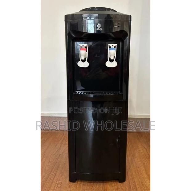 ✓ 2 Taps Black Water Dispenser