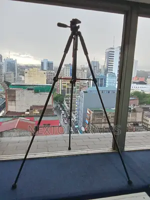 Tripod Stand