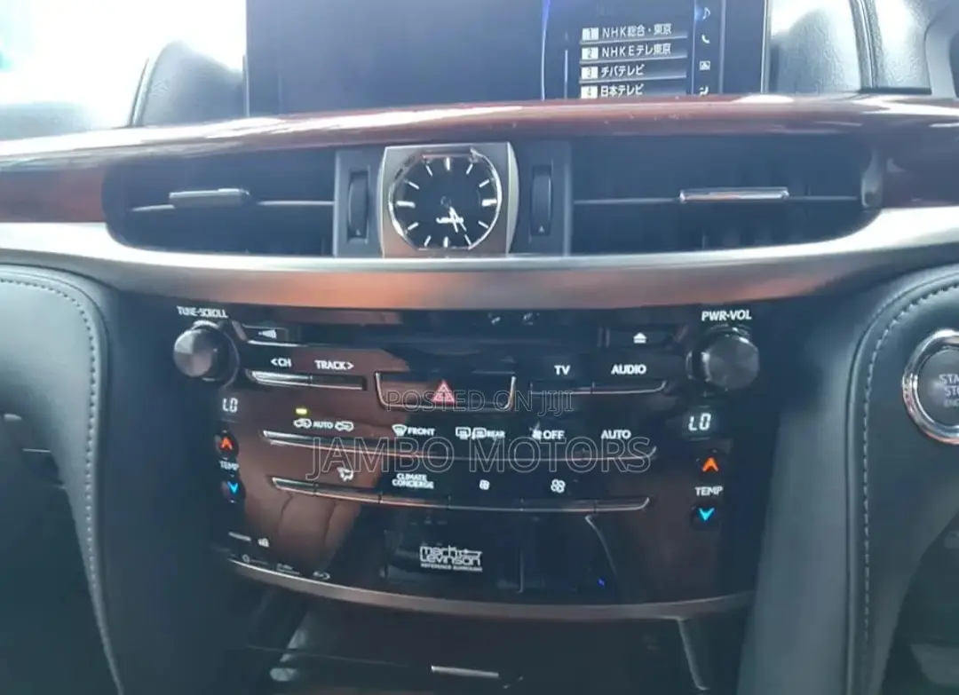 Lexus LX 570 (5 seats) AWD 2017 Gray
