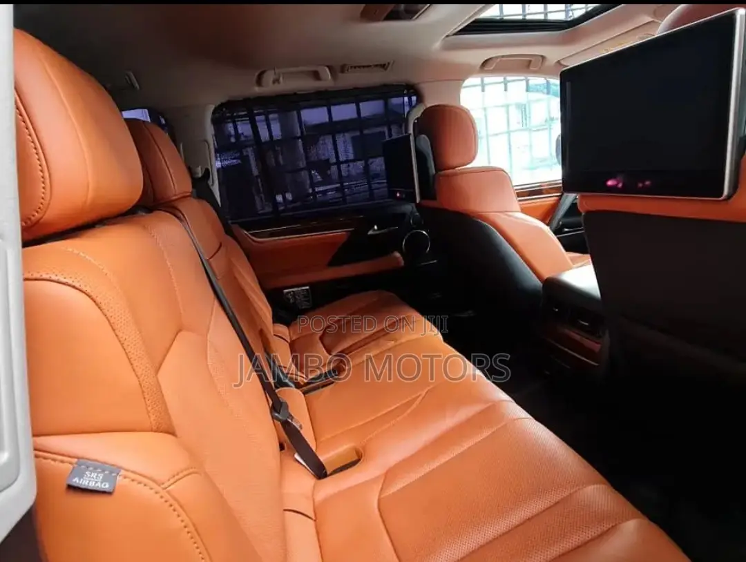 Lexus LX 570 (5 seats) AWD 2017 Gray