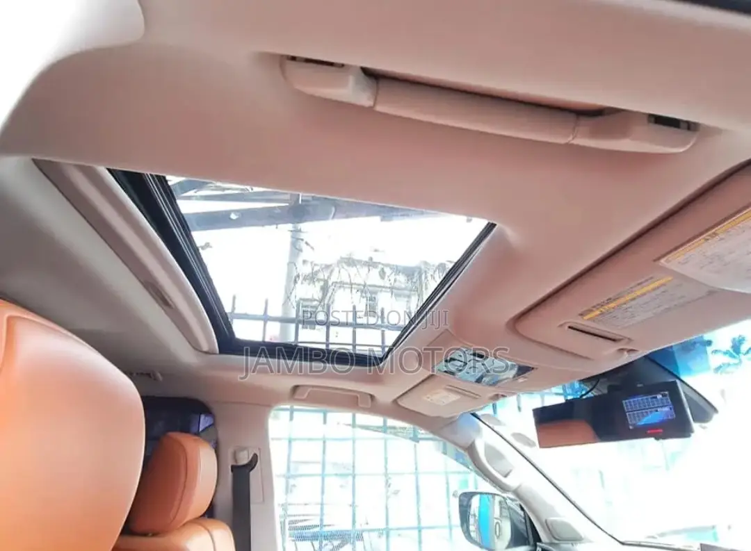Lexus LX 570 (5 seats) AWD 2017 Gray