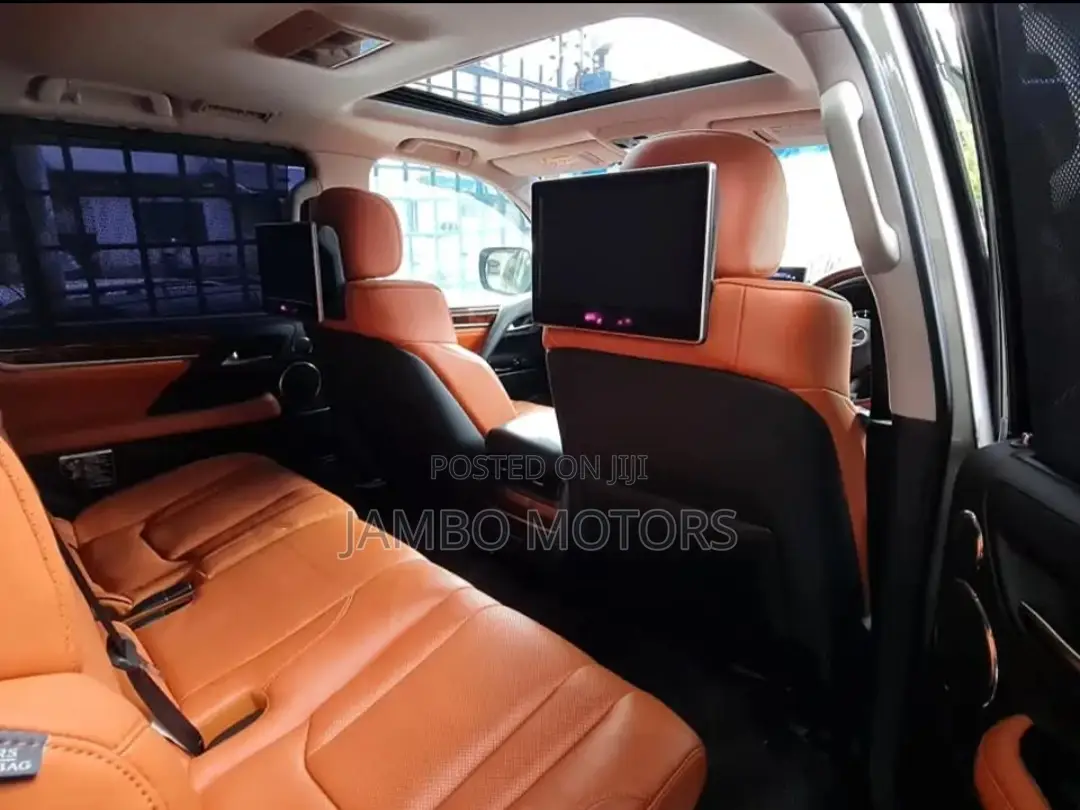 Lexus LX 570 (5 seats) AWD 2017 Gray