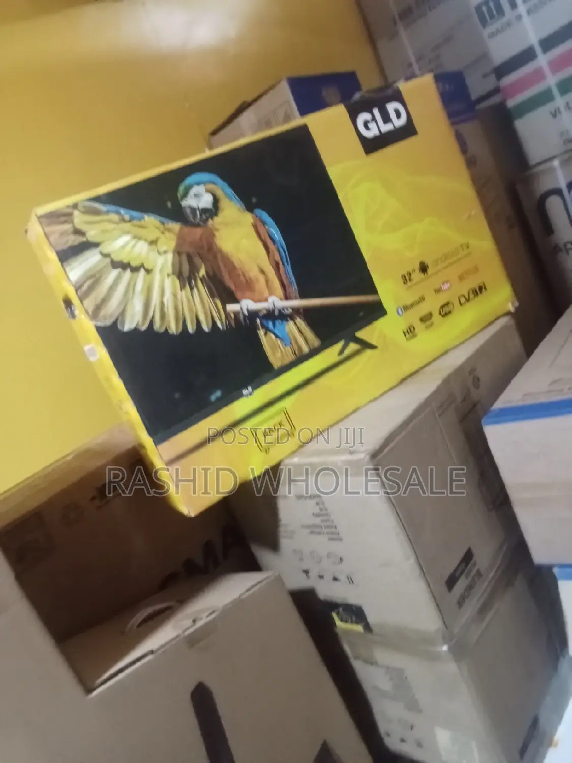 ✓ Smart Android Gld. 32inches Smart