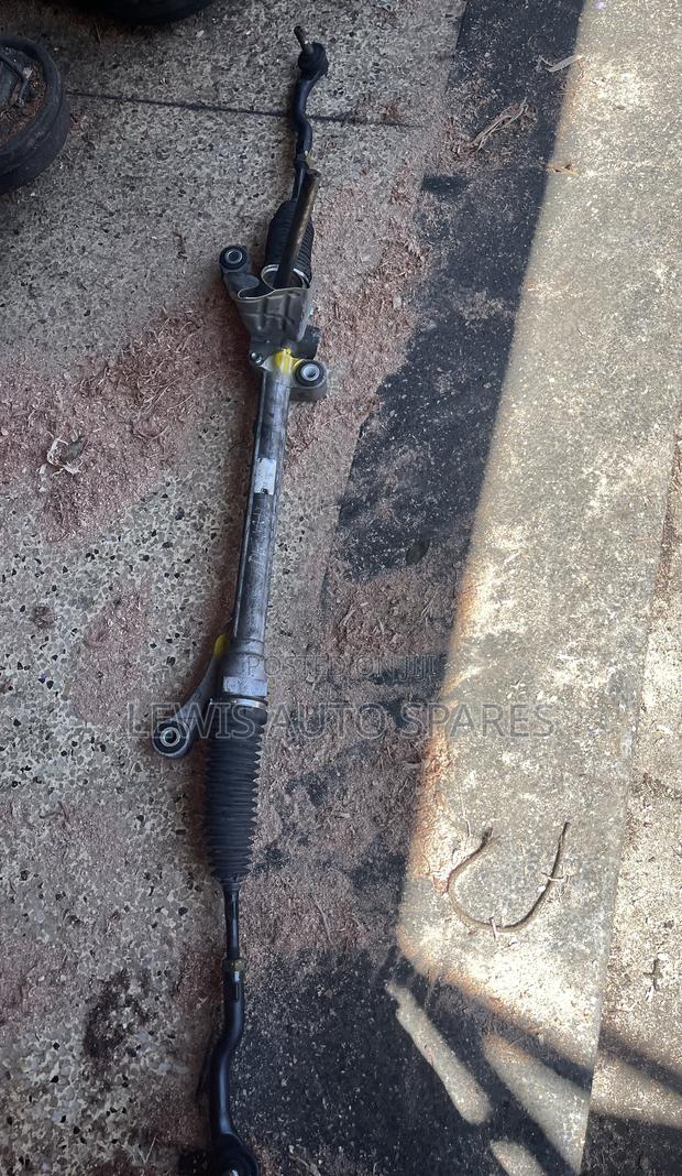 Steering Rack Mazda Demio Verisa - thumbnail 3